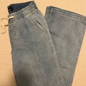 GAP Light Wash Blue Wide Leg Jeans with Drawstring